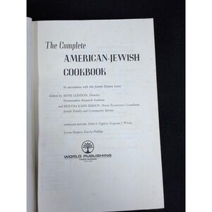 The‎ Complete American-Jewish Cookbook 1971 Revised Edition World Publishing